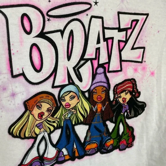 Bratz Doll Y2K style Crop Top Baby Baseball Tee Shirt Airbrush - Picture 2 of 4